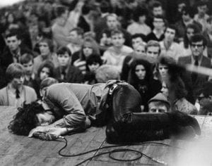 Jim Morrison (Photo The Music Site)